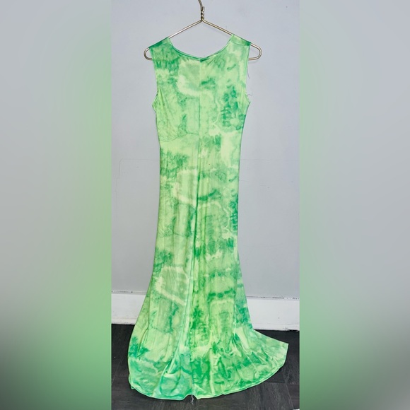 TRUE ROCK Dress & Shorts Neon Green Set sz L NWT! - Picture 3 of 11